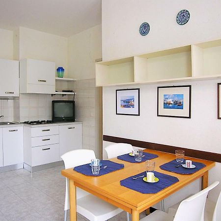 Appartamenti Riviera Gemelli 비비오네 외부 사진